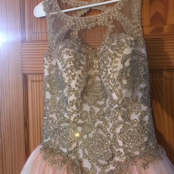 Formal dress! Excellent condition! Wore once! - Picture 3 of 4